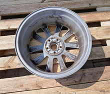 Laden Sie das Bild in den Galerie-Viewer, 1x Alufelge 17 Zoll 7.5" 5x108 52 5ET Silber FJ5C-1007-A1A Ford Rim Wheel FEL2182461773qi