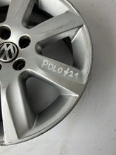 Load image into Gallery viewer, 1x Alufelge 15 Zoll 6.0&quot; 5x100 6R0601025L VW Polo Rim Wheel