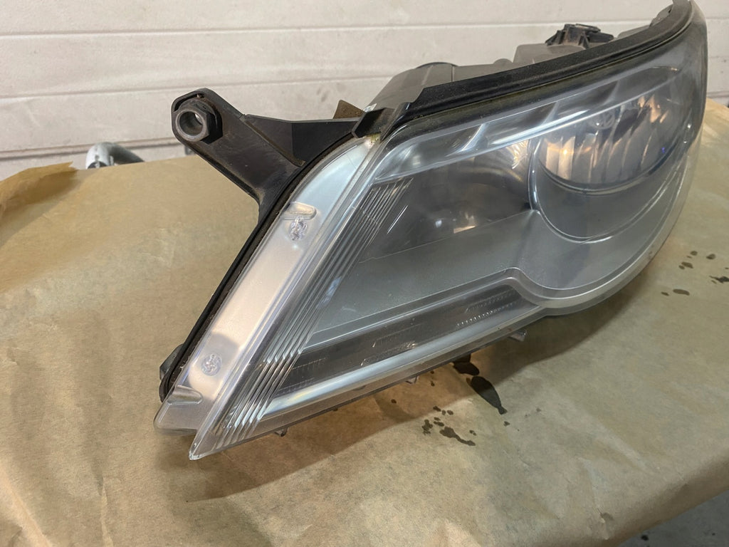 Frontscheinwerfer VW Tiguan 5N1941031 Links Scheinwerfer Headlight SCH6235686869gn