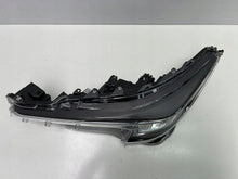 Load image into Gallery viewer, Frontscheinwerfer Toyota Corolla 81150-02T00 LED Ein Satz Scheinwerfer Headlight SCH4188607903oh