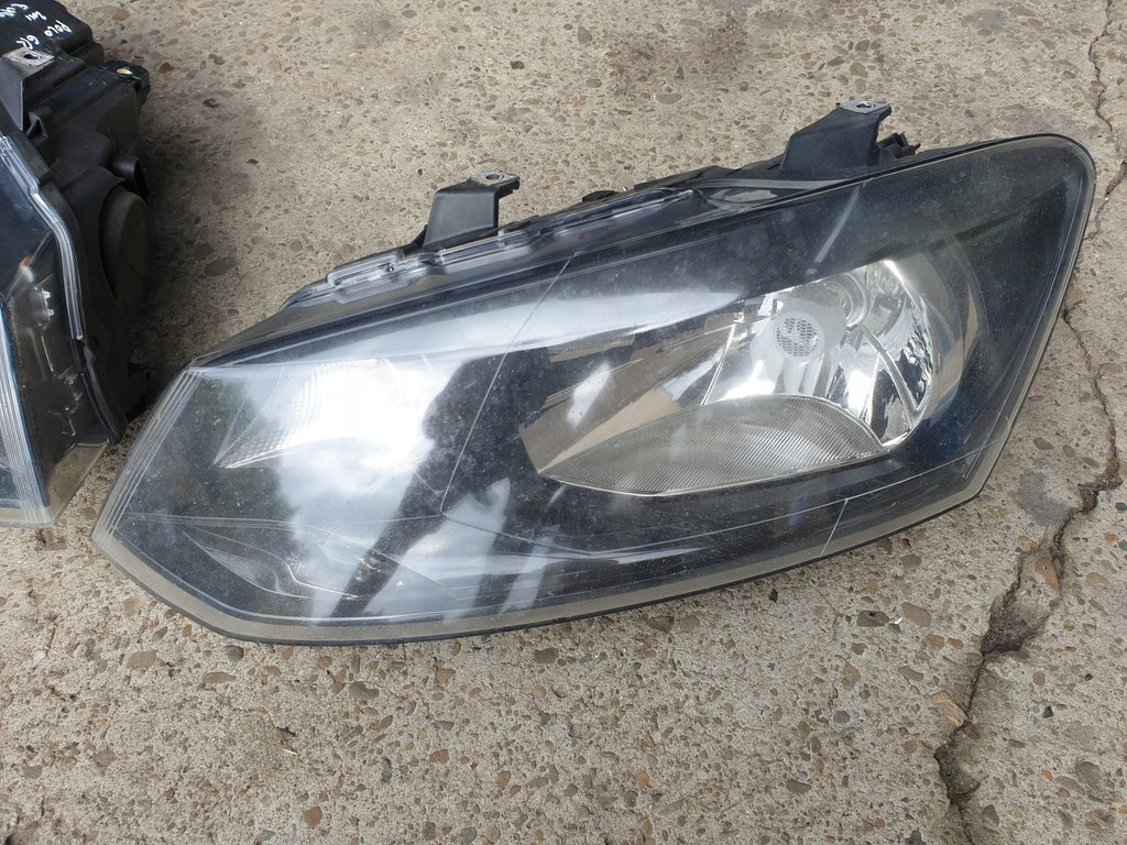 Frontscheinwerfer VW Polo 6r 6R1941015E 6R1941016E LED Rechts oder Links