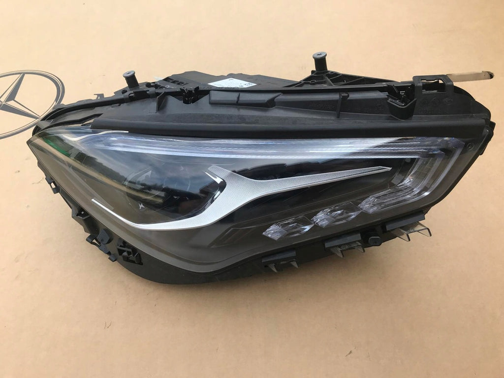 Frontscheinwerfer Mercedes-Benz Cla A1189068601KOD 85122000 LED Rechts Headlight SCH4791460167ya