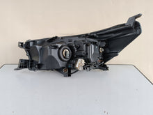 Load image into Gallery viewer, Frontscheinwerfer Toyota Hilux VIII Full LED Rechts Scheinwerfer Headlight SCH4266107423aa