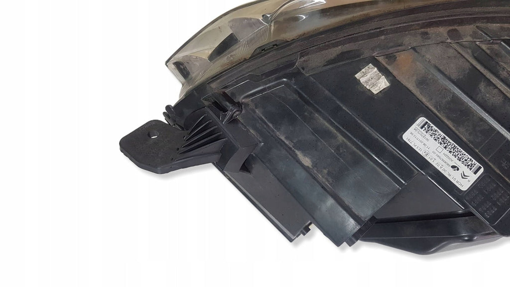 Frontscheinwerfer Citroën Jumpy Vivaro C 00197075-04 Rechts Headlight SCH8705631358rd