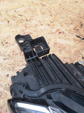 Laden Sie das Bild in den Galerie-Viewer, Frontscheinwerfer Citroën Ds3 9820840580 Rechts Scheinwerfer Headlight