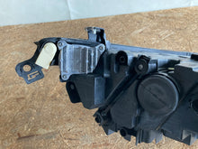 Load image into Gallery viewer, Frontscheinwerfer VW Golf VIII 5H1941005 LED Links Scheinwerfer Headlight SCH3652455503xx