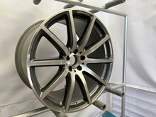 Load image into Gallery viewer, 1x Alufelge 21 Zoll 11.5&quot; 5x112 A2924012500 Mercedes-Benz Gle Rim Wheel