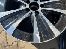 Load image into Gallery viewer, 1x Alufelge 18 Zoll 9.0&quot; 5x112 52,5ET A2134015300 Mercedes-Benz W213 Rim Wheel