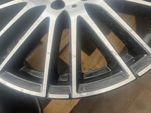 Laden Sie das Bild in den Galerie-Viewer, 1x Alufelge 18 Zoll 5x112 A2064014900 Mercedes-Benz W206 Rim Wheel FEL7220173129kn