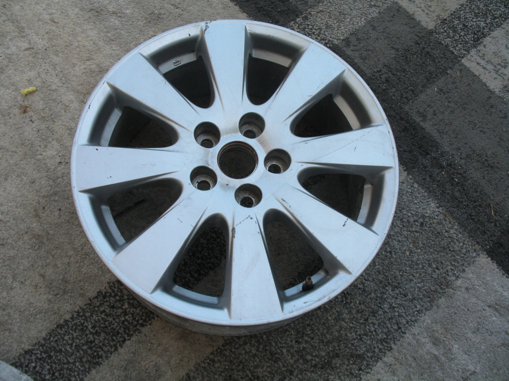 1x Alufelge 17 Zoll 7.0" 5x114.3 45ET Glanz Silber 42811YY210 Toyota I Rim Wheel FEL2497095711zy