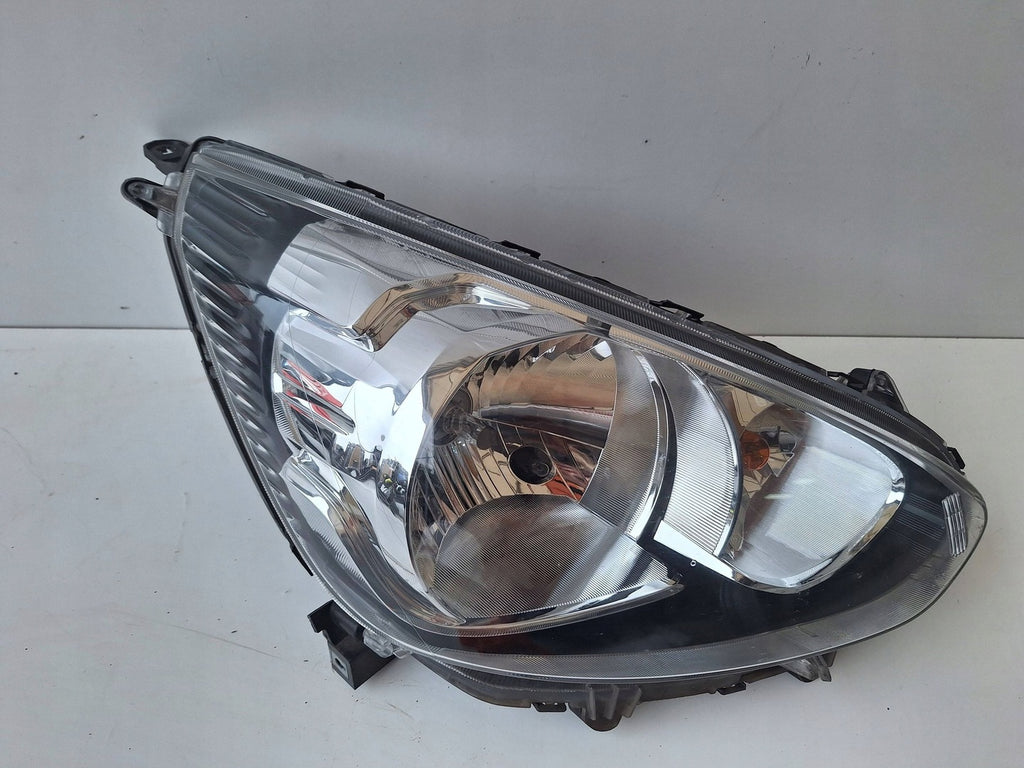 Frontscheinwerfer Mitsubishi Space Star 8301C194 Rechts Scheinwerfer Headlight