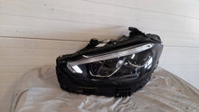 Laden Sie das Bild in den Galerie-Viewer, Frontscheinwerfer Mercedes-Benz W206 A2069063903 Links Scheinwerfer Headlight SCH6141020575he