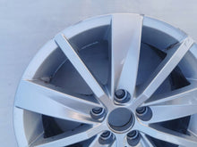 Laden Sie das Bild in den Galerie-Viewer, 1x Alufelge 15 Zoll 5x100 6C0601025 VW Polo Rim Wheel FEL8253532019np