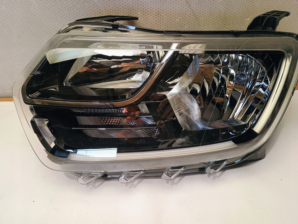 Frontscheinwerfer Dacia Duster 260609367R LED Ein Stück (Rechts oder Links)