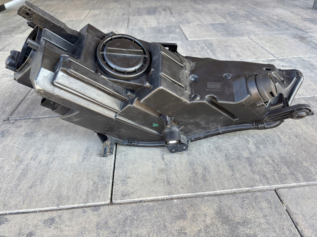 Frontscheinwerfer Audi A4 B9 8W0941005 LED Ein Stück (Rechts oder Links)