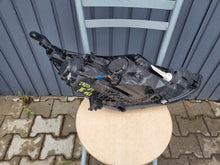 Laden Sie das Bild in den Galerie-Viewer, Frontscheinwerfer Hyundai I30 III 92101-G4020 Links Scheinwerfer Headlight SCH5663697197vl