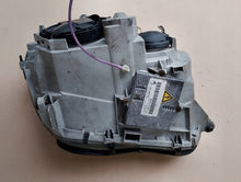Load image into Gallery viewer, Frontscheinwerfer Mercedes-Benz A2038203761 Ein Stück (Rechts oder Links) SCH5066750873zq