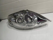 Laden Sie das Bild in den Galerie-Viewer, Frontscheinwerfer Renault Master III 260605375 Links Scheinwerfer Headlight