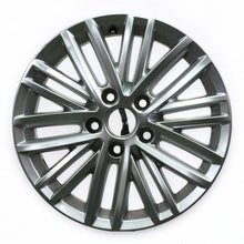 Laden Sie das Bild in den Galerie-Viewer, 1x Alufelge 16 Zoll 6.0&quot; 5x112 50ET Glanz Silber 2K5601025 VW Caddy Rim Wheel