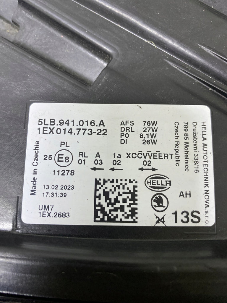 Frontscheinwerfer Skoda Enyaq IV 5LB941016A Full LED Rechts Headlight