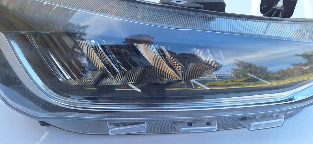 Frontscheinwerfer Ford Focus NX7B-13E014-CD Rechts Scheinwerfer Headlight SCH7741193690fn