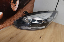 Laden Sie das Bild in den Galerie-Viewer, Frontscheinwerfer Renault Megane III 260605817 LED Links Scheinwerfer Headlight SCH3302707517ax