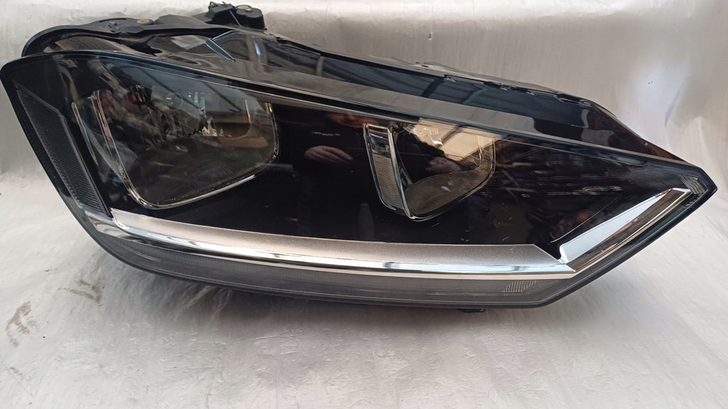 Frontscheinwerfer VW Sportsvan 517941006B Xenon Ein Stück (Rechts oder Links) SCH9008348075os