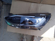 Laden Sie das Bild in den Galerie-Viewer, Frontscheinwerfer Ford Focus JX7B-13E017-AH Full LED Links Headlight