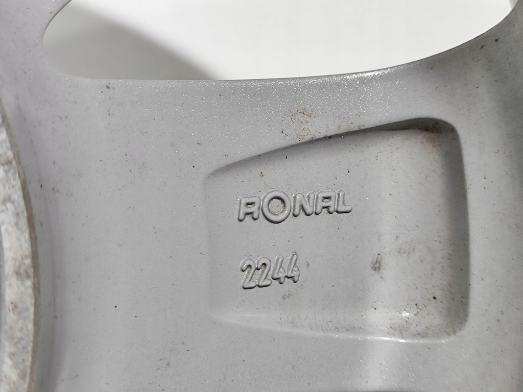 1x Alufelge 15 Zoll 6.0" 4x114.3 46ET Glanz Silber 4250B671 Mitsubishi Colt I FEL5228611484qo