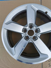 Load image into Gallery viewer, 1x Alufelge 19 Zoll 8.0" 5x112 39ET Glanz Silber 8R0601025J Audi Q5 Rim Wheel FEL3226257284pg