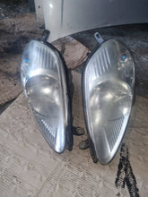 Laden Sie das Bild in den Galerie-Viewer, Frontscheinwerfer Fiat Grande Punto Links Scheinwerfer Headlight
