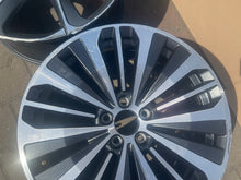 Load image into Gallery viewer, 1x Alufelge 18 Zoll 8.0&quot; 5x108 42ET Glanz Graphit 32209455 Mg S90 Rim Wheel