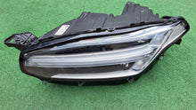 Load image into Gallery viewer, Frontscheinwerfer Volvo Xc90 31655702 LED Links Scheinwerfer Headlight