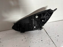 Laden Sie das Bild in den Galerie-Viewer, Frontscheinwerfer Honda Jazz V Rechts Scheinwerfer Headlight SCH7540994790gd