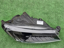 Laden Sie das Bild in den Galerie-Viewer, Frontscheinwerfer Skoda Superb III 3V1941016A Xenon Rechts Headlight SCH2214914723gw