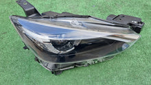 Laden Sie das Bild in den Galerie-Viewer, Frontscheinwerfer Mazda Cx3 D10E-51030 LED Rechts Scheinwerfer Headlight