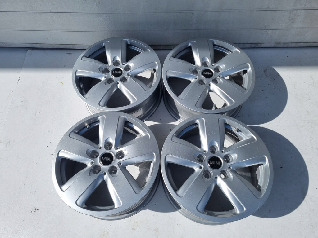 4x Alufelge 16 Zoll 7.0" 5x112 41ET Glanz Silber 6856029 Mini Clubman F54 I FEL9014716511fg