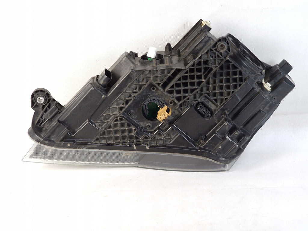 Frontscheinwerfer Skoda Superb III 3V1941016B Xenon Rechts Headlight