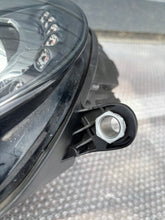 Laden Sie das Bild in den Galerie-Viewer, Frontscheinwerfer Seat Eos 1Q1941751C Xenon Links Scheinwerfer Headlight