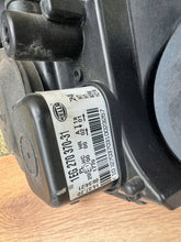 Laden Sie das Bild in den Galerie-Viewer, Frontscheinwerfer Opel Astra H 1EG270370-31 24451032 Links Headlight SCH8071838410lr
