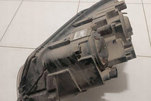 Laden Sie das Bild in den Galerie-Viewer, Frontscheinwerfer VW Transporter V 030125430200 7E1941016 Rechts Headlight