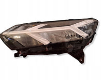 Laden Sie das Bild in den Galerie-Viewer, Frontscheinwerfer Dacia Sandero III 260602561R Links Scheinwerfer Headlight SCH5864884437pb