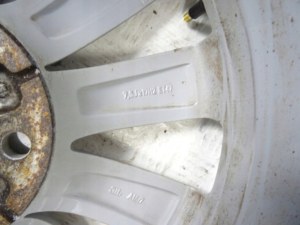 1x Alufelge 17 Zoll 7.5" 5x112 47ET AW931007GA VW Passat B7 Rim Wheel