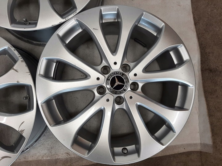 4x Alufelge 18 Zoll 8.0" 5x112 43ET Glanz Silber A2134011100 Mercedes-Benz W213 FEL9224160139sc