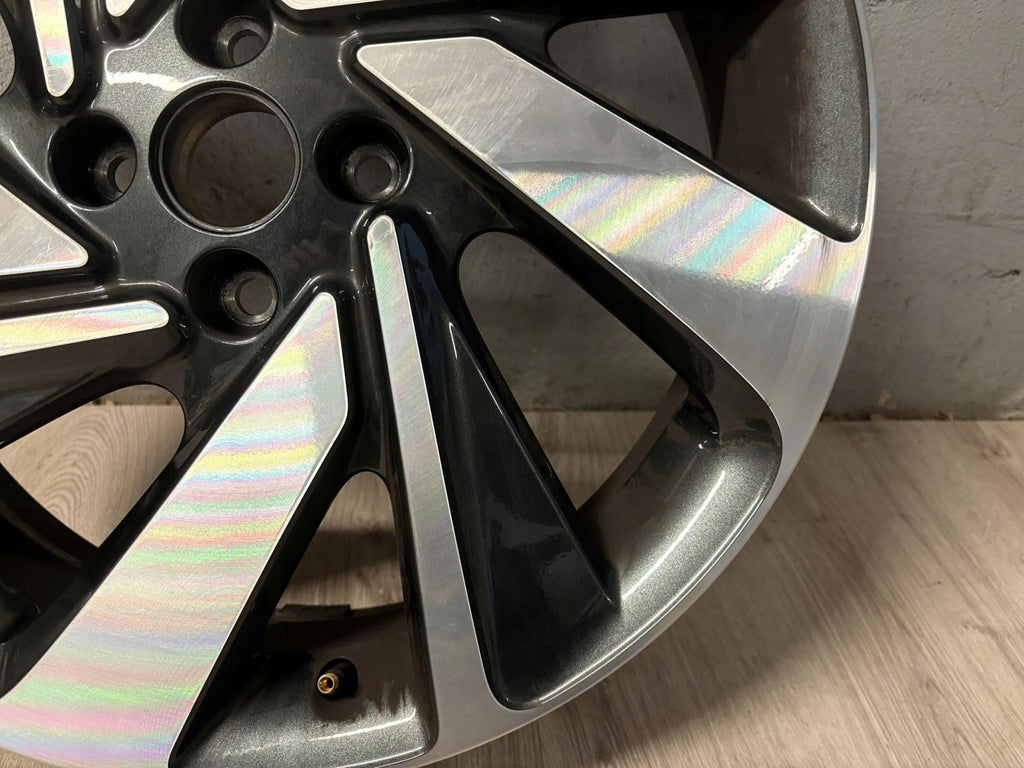 1x Alufelge 18 Zoll 5.0" 4x100 40ET Glanz Grau CMS1211-4 Toyota Aygo X Rim Wheel FEL8966055624co