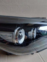 Laden Sie das Bild in den Galerie-Viewer, Frontscheinwerfer Hyundai I30 III 92102-G4XXX LED Rechts Scheinwerfer Headlight