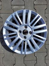 Load image into Gallery viewer, 1x Alufelge 15 Zoll 5.5&quot; 4x100 41ET Glanz Silber 1S0601025 VW Up Rim Wheel