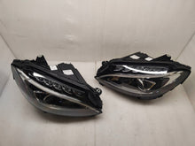 Laden Sie das Bild in den Galerie-Viewer, Frontscheinwerfer Mercedes-Benz W205 A205 A2059067303 A2059067403 Ein Satz SCH2573246121rq