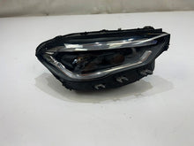 Laden Sie das Bild in den Galerie-Viewer, Frontscheinwerfer Mercedes-Benz Gla H247 A2479065006 LED Rechts Headlight SCH6930768626gs