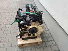 Laden Sie das Bild in den Galerie-Viewer, Motor Land Rover Range I 2.5 121PS 89kW 224TKm 1970 Diesel Engine Komplett MOT3663626733cn